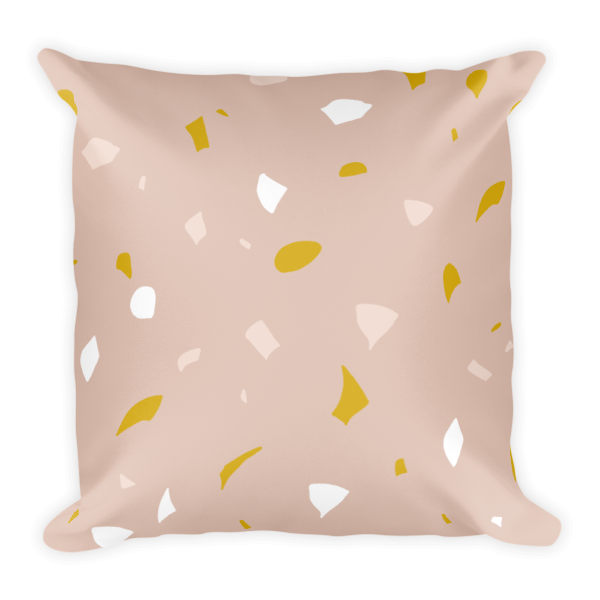 Dionne Pillow